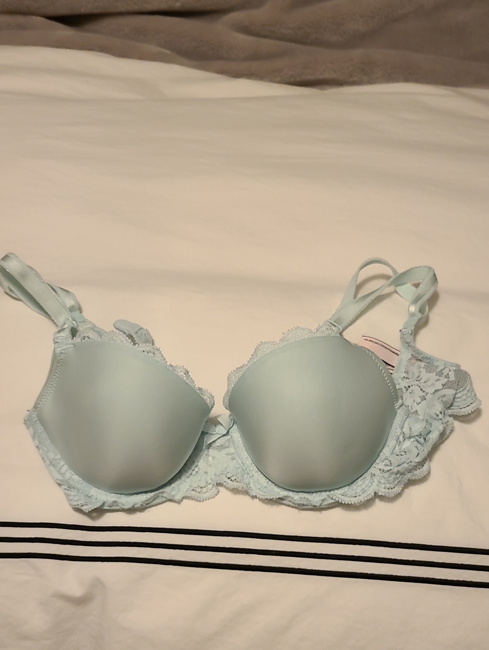 Victoria's Secret Light Blue Lace Push-Up Bra